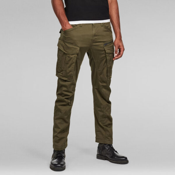 ce pantalon Rovic Zip 3D présente des poches cargo sur les cuisses, dont une avec une poche zippée supplémentaire. Des poches à empiècements sont renforcées d'une bande tissée positionnée le long des bords et le dos présente des poches à rabat. Les genoux articulés offrent une liberté de mouvement accrue