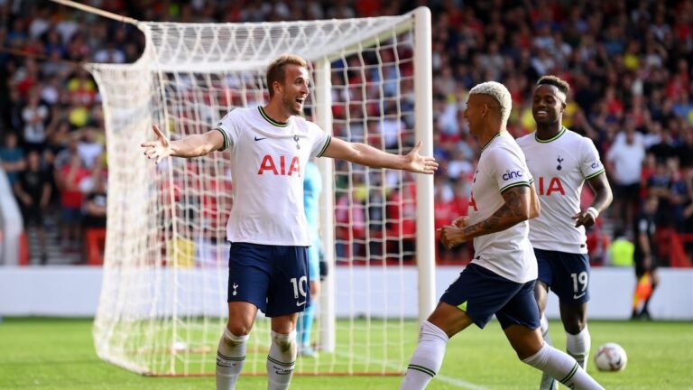 Tottenham se balade contre Nottingham Forest