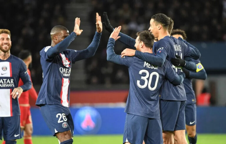 Le PSG gagne facilement avec Messi et sans Mbappé face à Angers