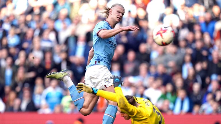 Manchester City démolit les Foxes