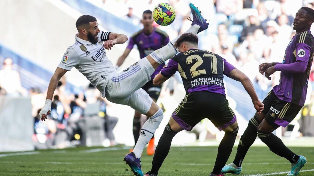 le Real Madrid punit Valladolid avec un Benzema phénoménal (6-0) Liga 1