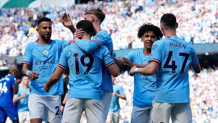 Le champion d’Angleterre Manchester City gagne contre Chelsea