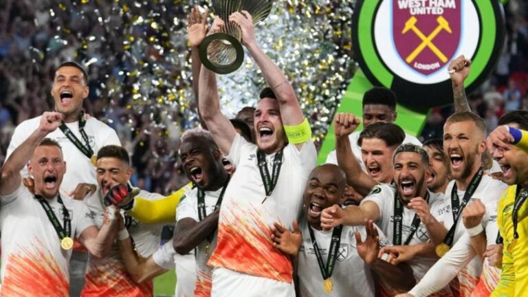 West Ham soulève son trophée Européen en battant la Fiorentina