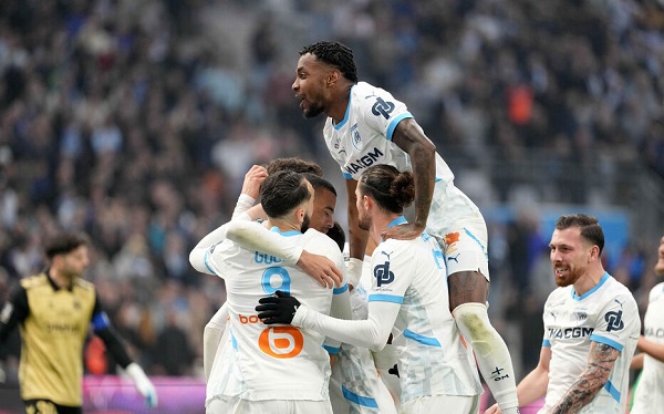 Marseille pulvérise Saint-Etienne au Vélodrome